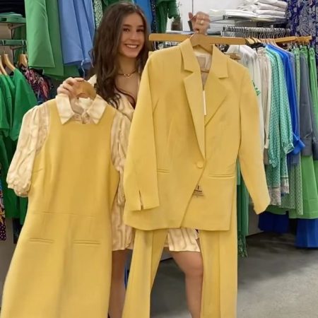 Bauk laat 4 manieren zien om dit heerlijke kleurtje te dragen 💛

#a4vrouwenmode #fashion #joshv #shoplokaal #springfashion #lente #waystostyle #stylist #yellow